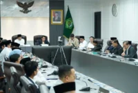 Rapat internal rutin Menteri Agama Nasaruddin Umar bersama jajaran pimpinan eselon Kemenag. (Foto: Pramudya A/Kemenag)