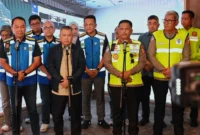 Menteri Perhubungan Dudy Purwagandhi memberikan keterangan pers terkait arus bali Lebaran 2026. (Foto: Kemenhub)