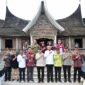 Wali Kota Padang, Fadly Amran menghadiri peresmian pembangunan pagar Museum Adityawarman, Kamis (12/3/2026). (Foto: Prokopim Padang)