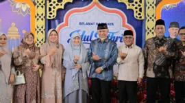 Gubernur Sumbar Mahyeldi Ansharullah menggelar open house Hari Raya Idulfitri 1447 H di kediamannya, Minggu (22/3/2026). (Foto: ADPSB)