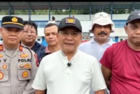 Bupati Padang Pariaman, John Kenedy Azis memberikan keterangan pers. (Foto: Diskominfo Padang Pariaman)