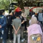 Wali Kota Padang Panjang, Hendri Arnis melepas peserta program Mama Papa Mudik Gratis 2026 di kampus Universitas Indonesia, Depok, Sabtu (14/3/2026). (Foto: Kominfo Padang Panjang)