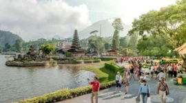 Destinasi pariwisata di Indonesia tetap aman bagi wisatawan meskipun terjadi dinamika global, termasuk perkembangan situasi di kawasan Timur Tengah. (Foto: Kemenpar)
