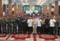 Wali Kota Padang Fadly Amran menghadiri pelantikan Menwa Pagaruyuang Sumatera Barat di Bagindo Aziz Chan Youth Center, Rabu (11/3/2026). (Foto: Prokopim Padang)