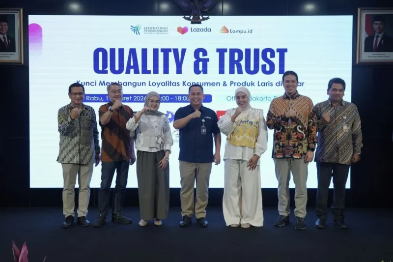Kemendag bersama Lazada Indonesia dan Lampu.id menggelar pelatihan bagi lebih dari 250 pelaku usaha dan konsumen. (Foto: Kemendag)