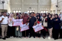 Penyaluran BSSE Tahun 2026 kepada 1.173 Keluarga Penerima Manfaat (KPM) di Padang Pariaman, Sabtu (28/2/2026). (Foto: Diskominfo Padang Panjang)