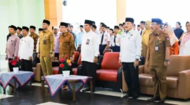 Wakil Wali Kota Padang, Maigus Nasir membuka Remaja Masjid Agung Nurul Iman (REMNI) Festival 2026 di Lantai II Masjid Agung Nurul Iman, Selasa (10/3/2026). (Foto: Prokopim Padang)