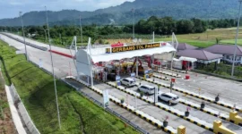 Arus kendaraan di sejumlah ruas Jalan Tol Trans Sumatera (JTTS) mulai meningkat menjelang periode mudik Lebaran 2026. (Foto: PT Hutama Karya)