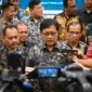 Wakil Menteri Transmigrasi, Viva Yoga Mauladi memberikan keterangan kepada wartawan di Kantor Kementrans pada 16 Maret 2026. (Foto: Kementrans)