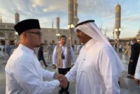 Wakil Menteri Haji dan Umrah RI, Dahnil Anzar Simanjuntak saat pertemuan bilateral dengan Wakil Menteri Haji dan Umrah Arab Saudi, Abdulfattah bin Sulaiman Mashat, di Madinah, Minggu (29/3/2026). (Foto: Kemenhaj)