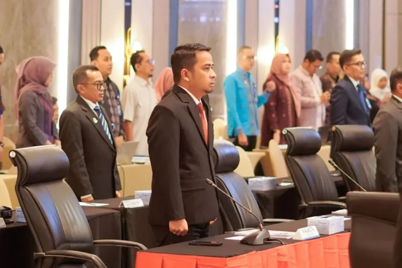 Wali Kota Solok Ramadhani Kirana Putra menghadiri RUPS Bank Nagari di Hotel Mercure Padang, Rabu (11/3/2026). (Foto: Prokopim Kota Solok)