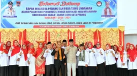 Pj Sekda Padang, Raju Minropa  menghadiri Pelantikan Pengurus DPD LAKAM Padang masa bakti 2026-2031 di Palanta Kediaman Resmi Wali Kota, Sabtu (25/4/2026). (Foto: Prokopim Padang)