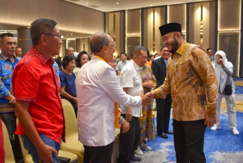 Wali Kota Padang Fadly Amran menghadiri kegiatan Pemberkahan Awal Tahun 2026 Yayasan Buddha Tzu Chi Indonesia di Mercure Hotel Padang, Minggu (19/4/2026). (Foto: Prokopim Padang)