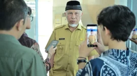 Pemprov Sumbar resmi menerapkan pola kerja kombinasi WFO dan WFH bagi ASN. (Foto: ADPSB)