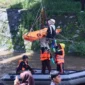 Sebanyak 125 personel dari berbagai instansi dan relawan kebencanaan mengikuti uji kesiapsiagaan bencana sungai samping Jembatan Surabaya, Balai Wilayah Sungai (BWS) Sumatera V Batang Agam, Minggu (26/4/2026). (Foto: MC Payakumbuh)