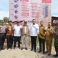 Wali Kota Padang Fadly Amran menghadiri peletakan batu pertama Huntap mandiri bersama Sestama BNPB Rustian di Kelurahan Kuranji, Kecamatan Kuranji, Selasa (7/4/2026). (Foto: Prokopim Padang)