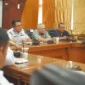 Wakil Bupati Tanah Datar, Ahmad Fadly rapat bersama investor dari Koperasi Permata Mulya, Rabu (8/4/2026), di Aula Eksekutif Kantor Bupati Tanah Datar. (Foto: Prokopim Tanah Datar)