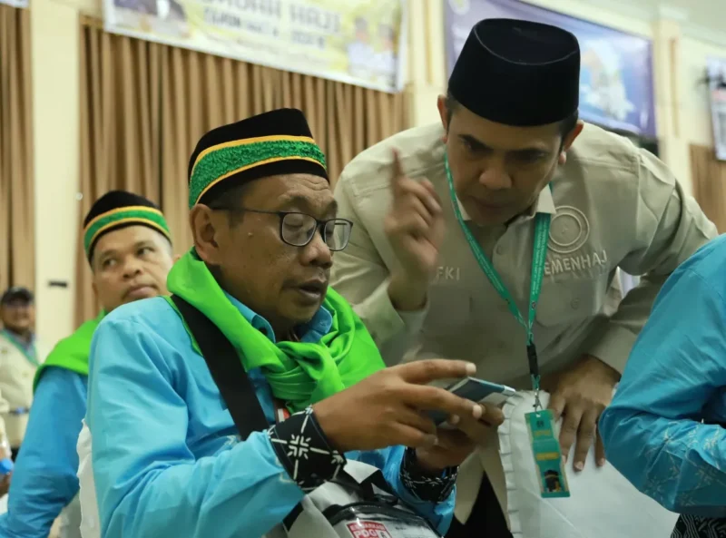 Sebanyak 393 Jemaah Calon Haji Kloter 6 Embarkasi Padang tiba di Asrama Haji Tabing, Rabu (29/4/2026). (Foto: Humas Kemenhaj Sumbar)