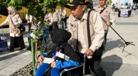 Kadaker Bandara memastikan jemaah mendapatkan pelayanan yang cepat, tertib, dan nyaman sejak pertama kali tiba di Madinah. (Foto: Kemenhaj)