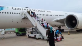 Jemaah haji kloter pertama Embarkasi Padang (PDG 01) tiba di Madinah dengan selamat, Jumat (24/4/2026) pukul 06.00 Waktu Arab Saudi. (Foto: Humas Kemenhaj Sumbar)