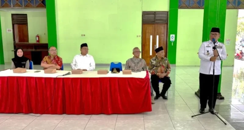 Direktur Jenderal Pelayanan Haji dan Umrah, Ian Heriyawan menyatakan distribusi dan aktivasi Kartu Nusuk untuk jemaah haji Indonesia disiapkan tepat waktu. (Foto: Kemenhaj)