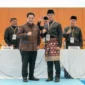 Menpora Erick Thohir mengucapkan selamat atas terpilihnya Menlu Sugiono sebagai Ketum PB IPSI periode 2026-2030. (Foto: Andre/Kemenpora)