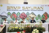 Ketua Komisi IV DPR RI, Siti Hediati Hariyadi saat kunjungan kerja spesifik ke Balai Perakitan dan Pengujian Tanaman Sayuran di Lembang, Jawa Barat, Kamis (9/4/2026). (Foto: Kementan)