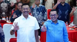 Pemkab Madina dan Pemkab Tanah Datar menggelar pertemuan silaturahmi Pembangunan di Pendopo Rumah Dinas Bupati Madina, Bumi Gordang Sambilan, Kamis (23/4/2026) malam. (Foto: Prokopim Tanah Datar)