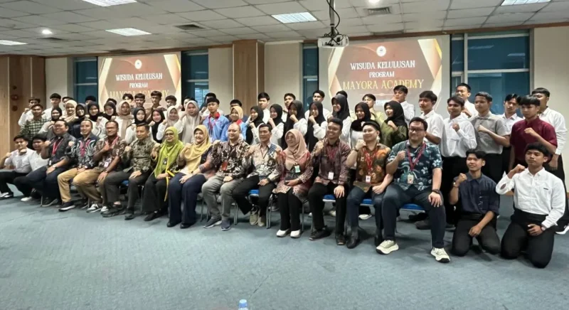 Kemenperin–Mayora meluluskan 111 siswa kelas industri. (Foto: Kemenperin)