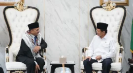 Menteri Agama Nasaruddin Umar menerima audiensi Duta Besar Palestina untuk Indonesia Abdulfattah A.K. Al-Sattari di Kantor Kemenag, Senin (13/4/2026). (Foto: Kemenag)