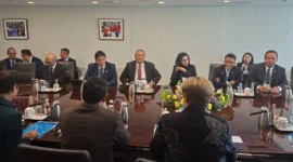 Menkeu Purbaya Yudhi Sadewa melakukan pertemuan strategis dengan pimpinan lembaga keuangan internasional dan pemangku kepentingan global di Washington DC pada Selasa (14/4). (Foto: Kemenkeu) 