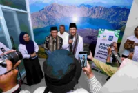 Menteri Sosial Saifullah Yusuf (Gus Ipul) memberikan keterangan pers. (Foto: Kemensos)