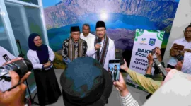 Menteri Sosial Saifullah Yusuf (Gus Ipul) memberikan keterangan pers. (Foto: Kemensos)
