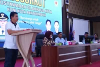 Asisten I Setdako Payakumbuh Nofriwandi membuka Musorkot di Aula Josrizal Zain, Balai Kota Payakumbuh, Sabtu (25/4/2026). (Foto: MC Payakumbuh)