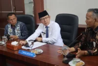 Koordinasi dan sosialisasi persiapan penilaian maladministrasi bersama Ombudsman RI Perwakilan Sumbar di Balai Kota Payakumbuh, Kamis (2/4/2026). (Foto: MC Payakumbuh)