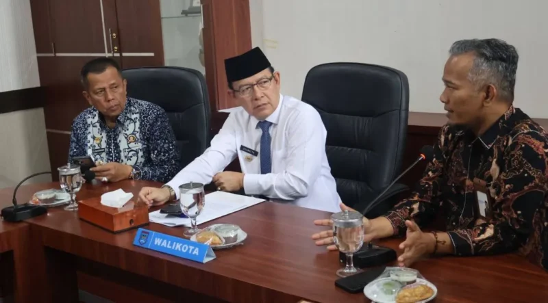 Koordinasi dan sosialisasi persiapan penilaian maladministrasi bersama Ombudsman RI Perwakilan Sumbar di Balai Kota Payakumbuh, Kamis (2/4/2026). (Foto: MC Payakumbuh)
