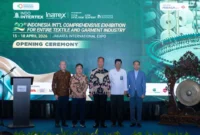 Menteri Perindustrian Agus Gumiwang Kartasasmita menghadiri pameran Indo Intertex – Inatex 2026 di Jakarta, Rabu (15/4). (Foto: Kemenperin)