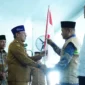 Bupati Tanah Datar Eka Putra melepas 212 jemaah calon haji tahun 1447 Hijriyah/2026 Masehi di Masjid Muhammadiyah Batusangkar, Selasa (28/4/2026). (Foto: Prokopim Tanah Datar)
