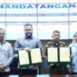 Wali Kota Padang Fadly Amran dan Kajari Padang Koswara usai penandatanganan MoU di Ruang Abu Bakar Ja’ar, Balai Kota Aie Pacah, Kamis (16/4/2026). (Foto: Prokopim Padang)