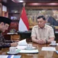 Penandatanganan MoU pengalihan pengelolaan TMP oleh Menteri Sosial Saifullah Yusuf bersama Menteri Pertahanan Sjafrie Sjamsoeddin. (Foto: Kemensos)