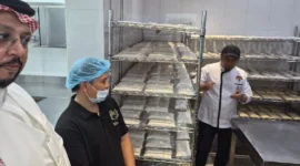 Kemenhaj menerapkan pengawasan ketat dan berlapis pada seluruh proses penyediaan makanan di Madinah. (Foto: Kemenhaj)