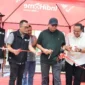 Wakil Ketua Komisi VI DPR RI, Andre Rosiade meresmikan operasional BTS Telkomsel di Desa Kajai, Kecamatan Pariaman Timur, Kota Pariaman, Minggu (5/4/2026). (Foto: Diskominfo Pariaman)