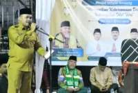 Pj Sekda Padang, Raju Minropa menghadiri acara Halal Bihalal 1447 Hijriah di Masjid Istiqlal Binuang, Kelurahan Binuang Kampung Dalam, Kecamatan Pauh, Selasa (7/4/2026) malam. (Foto: Prokopim Padang)