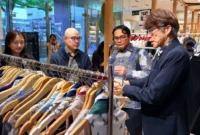 Produk fesyen Indonesia catatkan potensi transaksi Rp17 Miliar di Pop Up Store Kobe-Jepang 2026. (Foto: Kemendag)