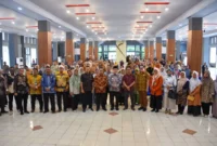 Wakil Wali Kota Padang Maigus Nasir saat Rakor dan Evaluasi Pencegahan dan Penanganan ATS se-Kota Padang, di Exhibition Hall Lantai I Gedung Bagindo Aziz Chan Youth Center, Kamis (16/4/2026). (Foto: Prokopim Padang)