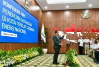 Konferensi pers terkait penemuan gas raksasa di Kutai, Kalimantan Timur. (Foto: Kementerian ESDM)