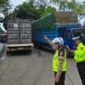Truk mogok di Kelok Banto, Kota Padang memicu kemacetan, Kamis pagi (30/4/2026). (Foto: Satlantas Polresta Padang)