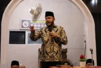 Wali Kota Padang, Fadly Amran menghadiri Halalbihalal 1447 Hijriah di Masjid Muttaqin Parak Kaluek, Kelurahan Pisang, Kecamatan Pauh, Sabtu (4/4/2026). (Foto: Prokopim Padang)