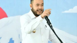 Wali Kota Padang, Fadly Amran, mengapresiasi hadirnya Japan Career Center (JCC) di UNP. (Foto: Prokopim Padang)