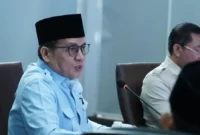 Wakil Menteri Agama Muhammad Syafi'i saat Rapat Koordinasi Penyelarasan Data Penerima Manfaat MBG. Rapat berlangsung di Kantor Badan Gizi Nasional, Jakarta, Kamis (23/4/2026). (Foto: Kemenag)